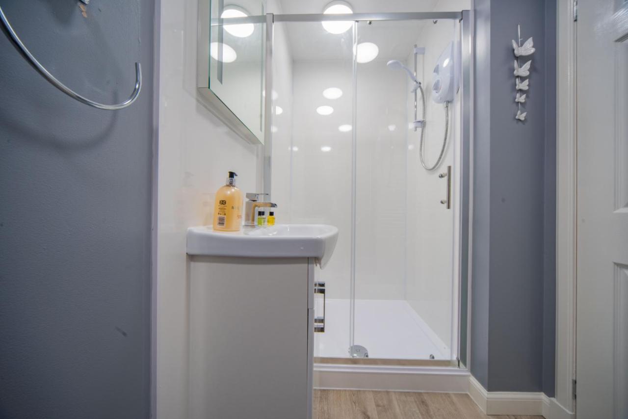 Double Ensuite Bedroom Near Edinburgh Kirkcaldy Exterior photo